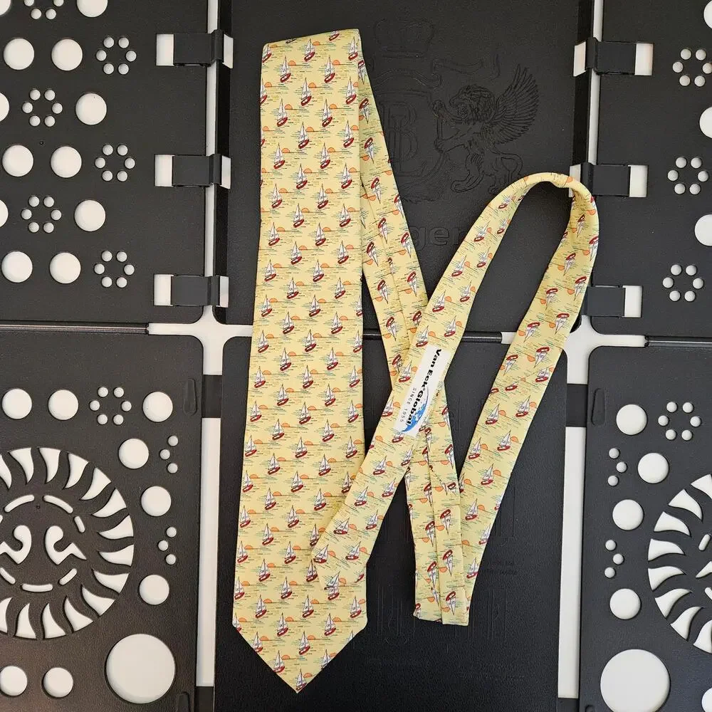Vineyard Vines x Van Eck‎ Global Yellow Tie Sailboat Print Men's Silk Necktie